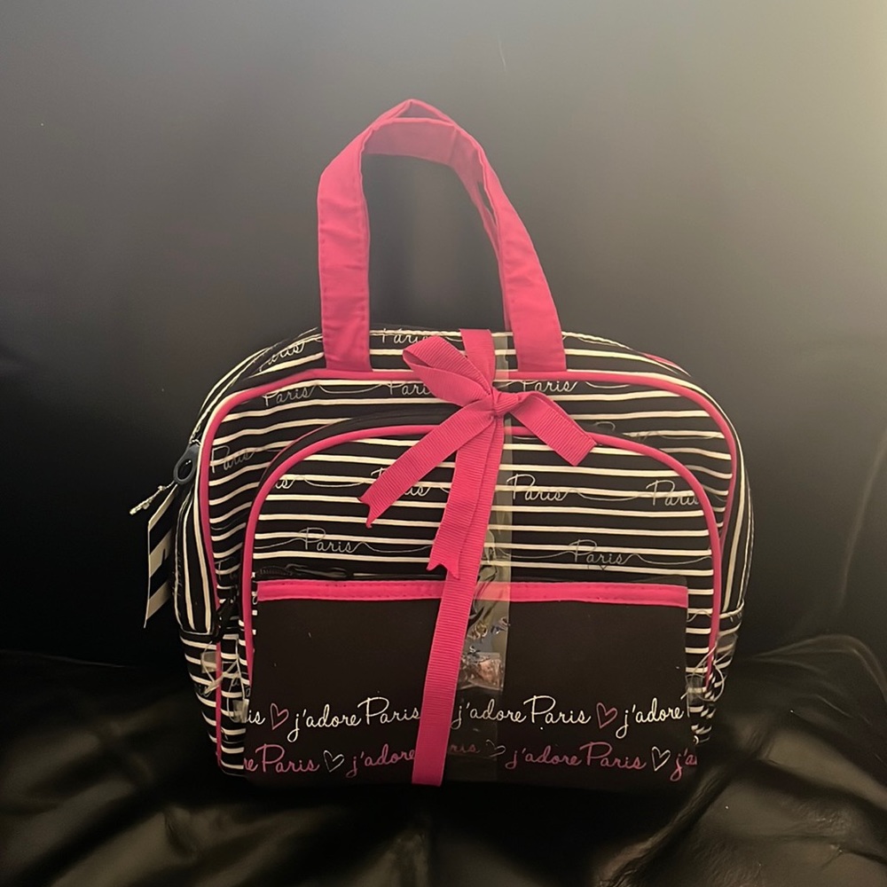 NWT 3 Piece Travel Cosmetic Bag Set - Brand New